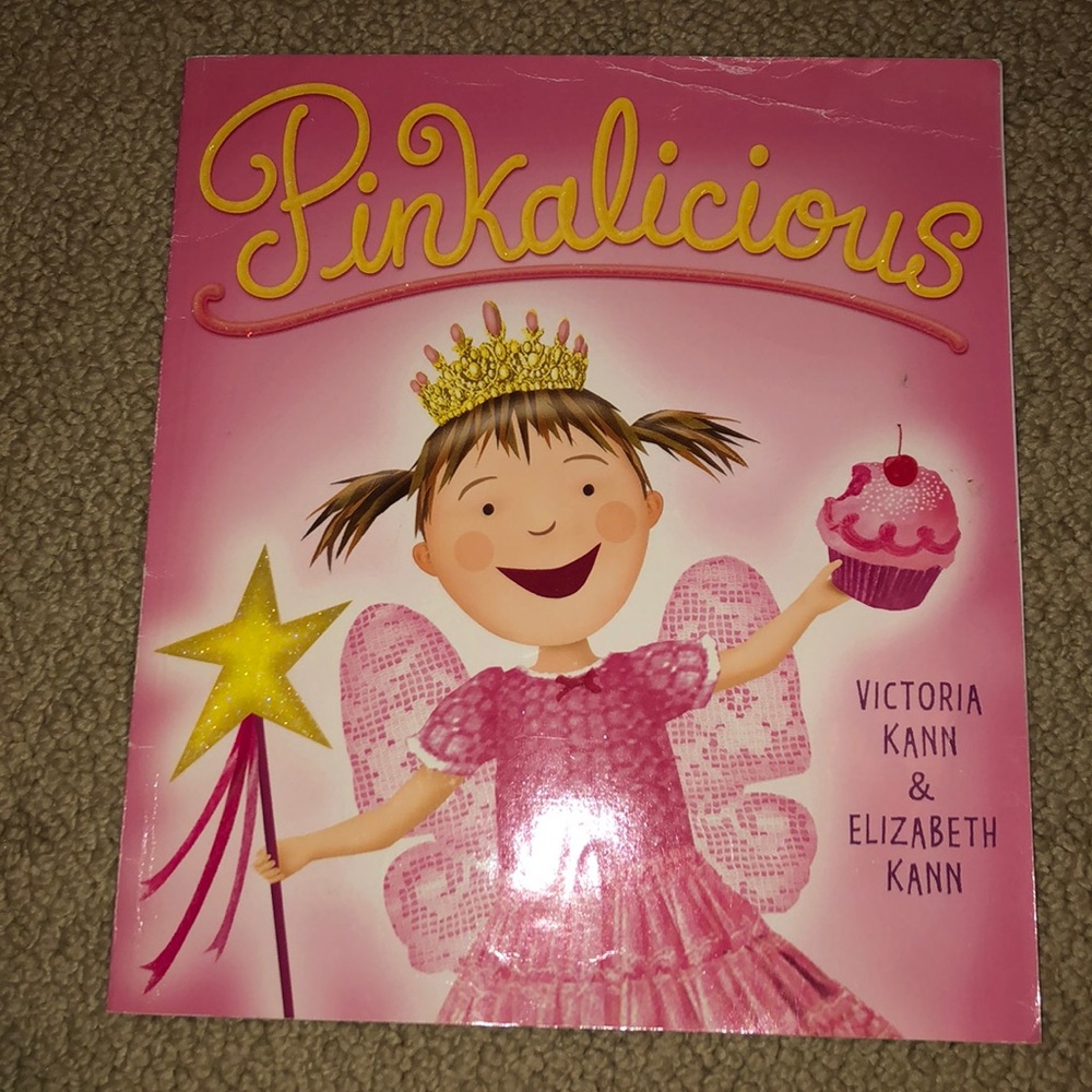 Pinkalicious by Victoria Kann and Elizabeth Kann